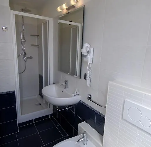 Konukevi La Rosa Dei Venti 4*